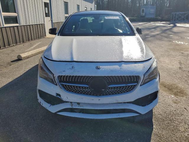 Mercedes-Benz Cla-class 250 Image 4