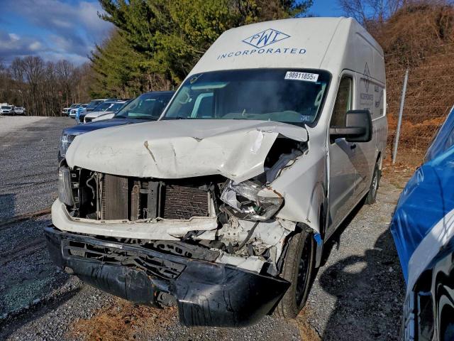  Salvage Nissan Nv
