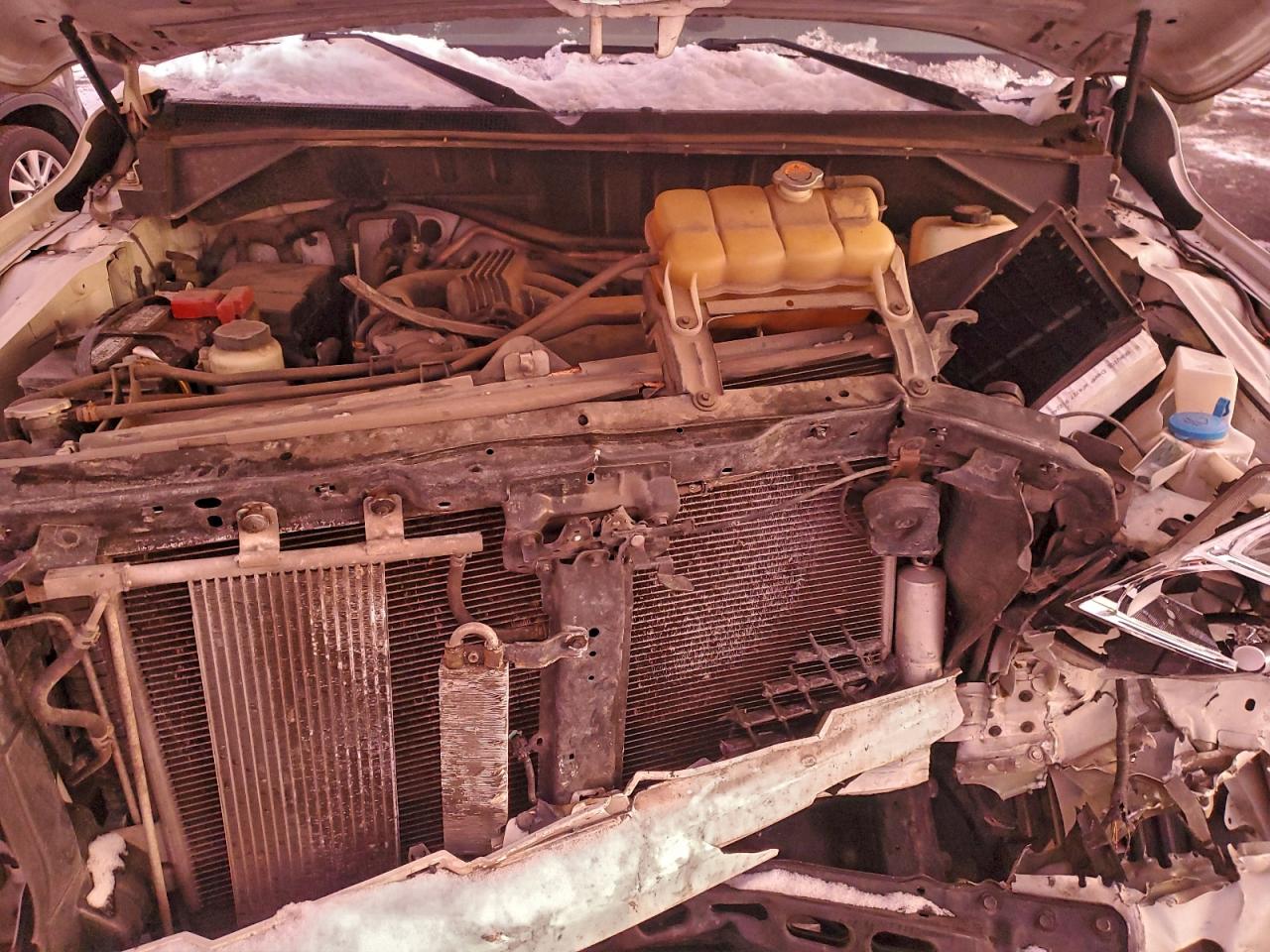 Nissan Nv 2500 S Image 8