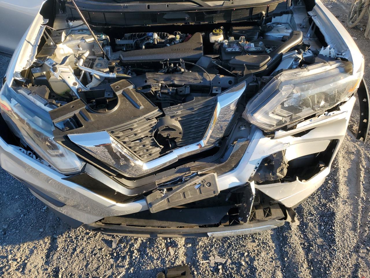 Nissan Rogue S Image 12