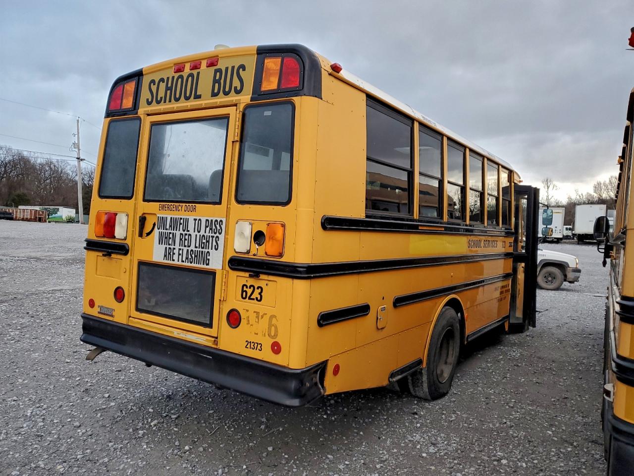Thomas School Bus B2b Image 3
