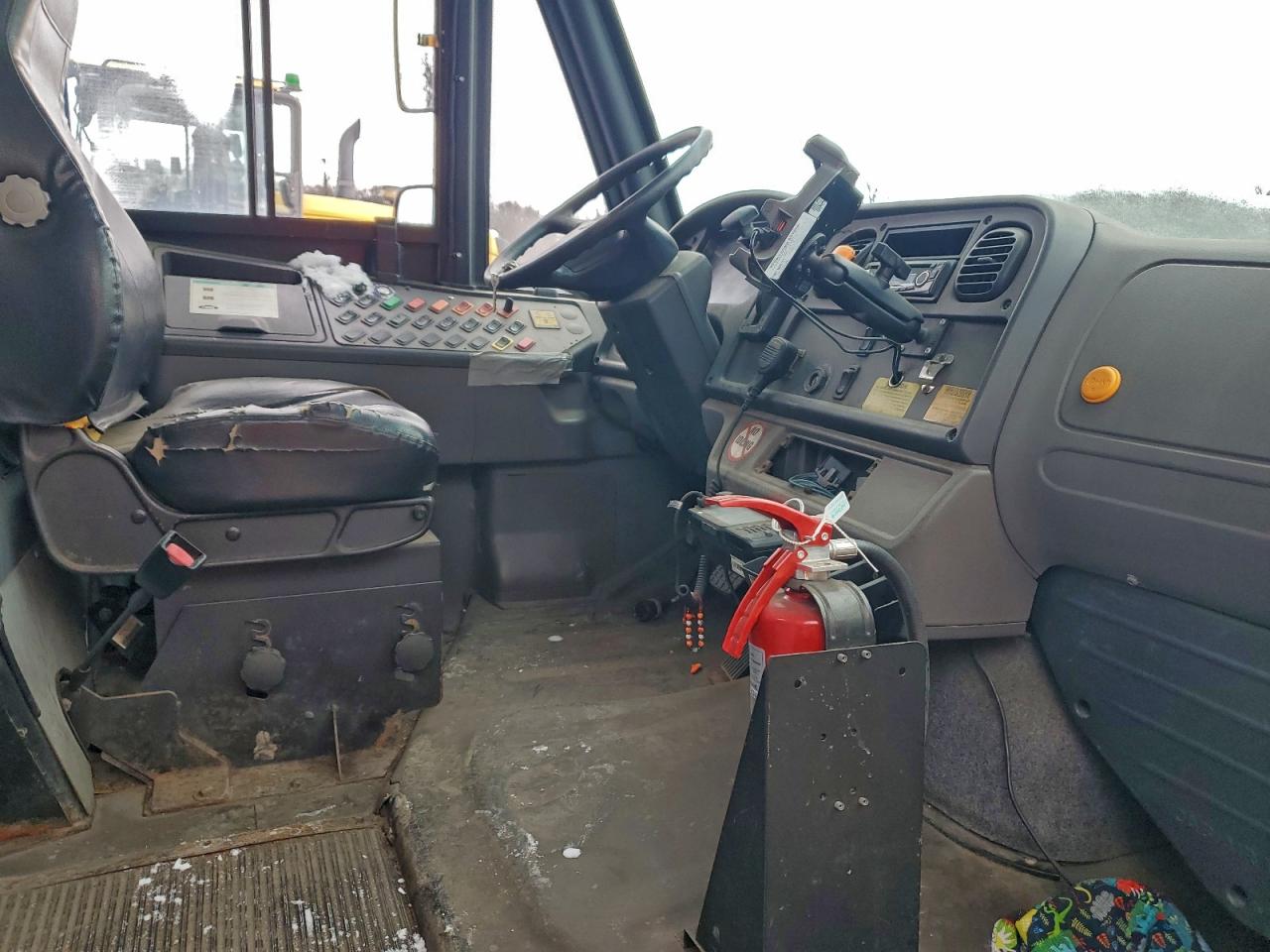 Thomas School Bus B2b Image 4