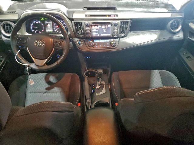 Toyota RAV4 Xle Image 9