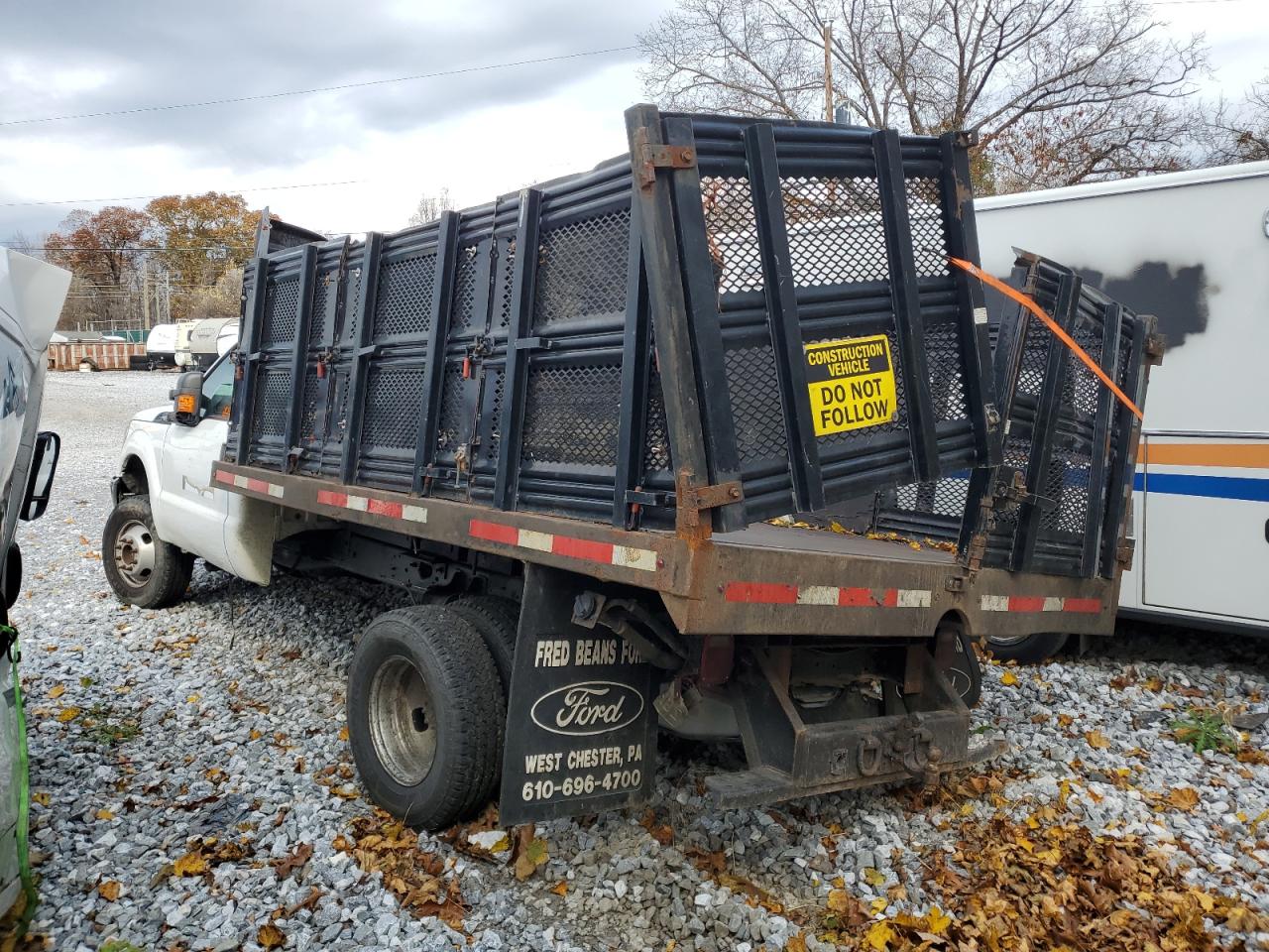 Ford F-350 Super Duty Image 12