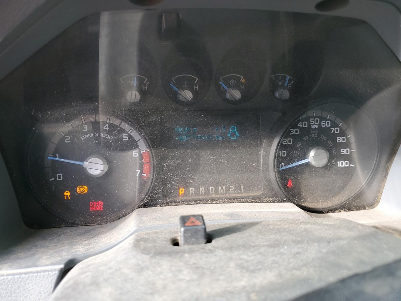 Ford F-350 Super Duty Image 13