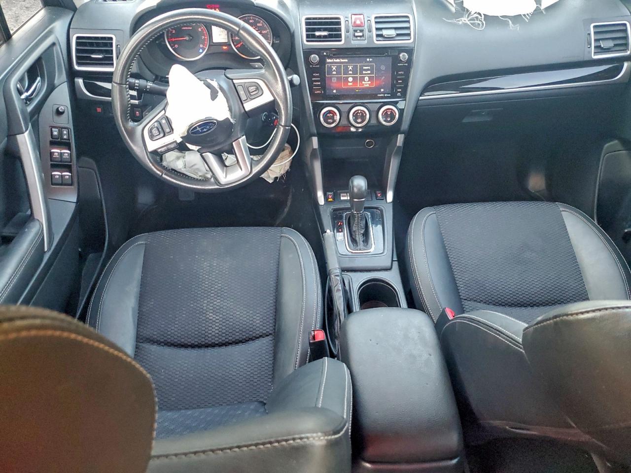 Subaru Forester 2.5i Premium Image 8