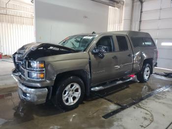  Salvage Chevrolet Silverado