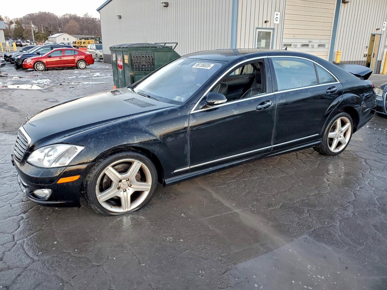 Mercedes-Benz S-Class 550 4matic Image 1