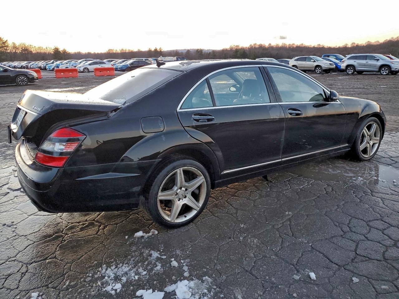 Mercedes-Benz S-Class 550 4matic Image 5