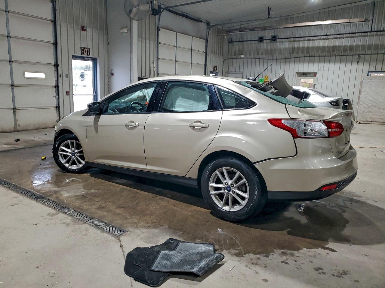 Ford Focus Se Image 12