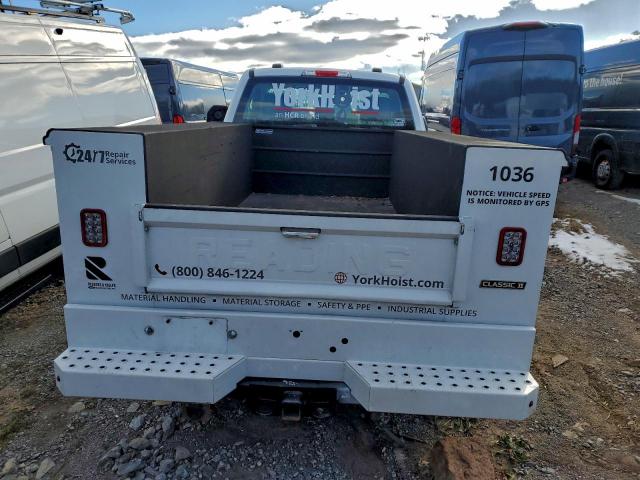 Ford F-250 Super Duty Image 12