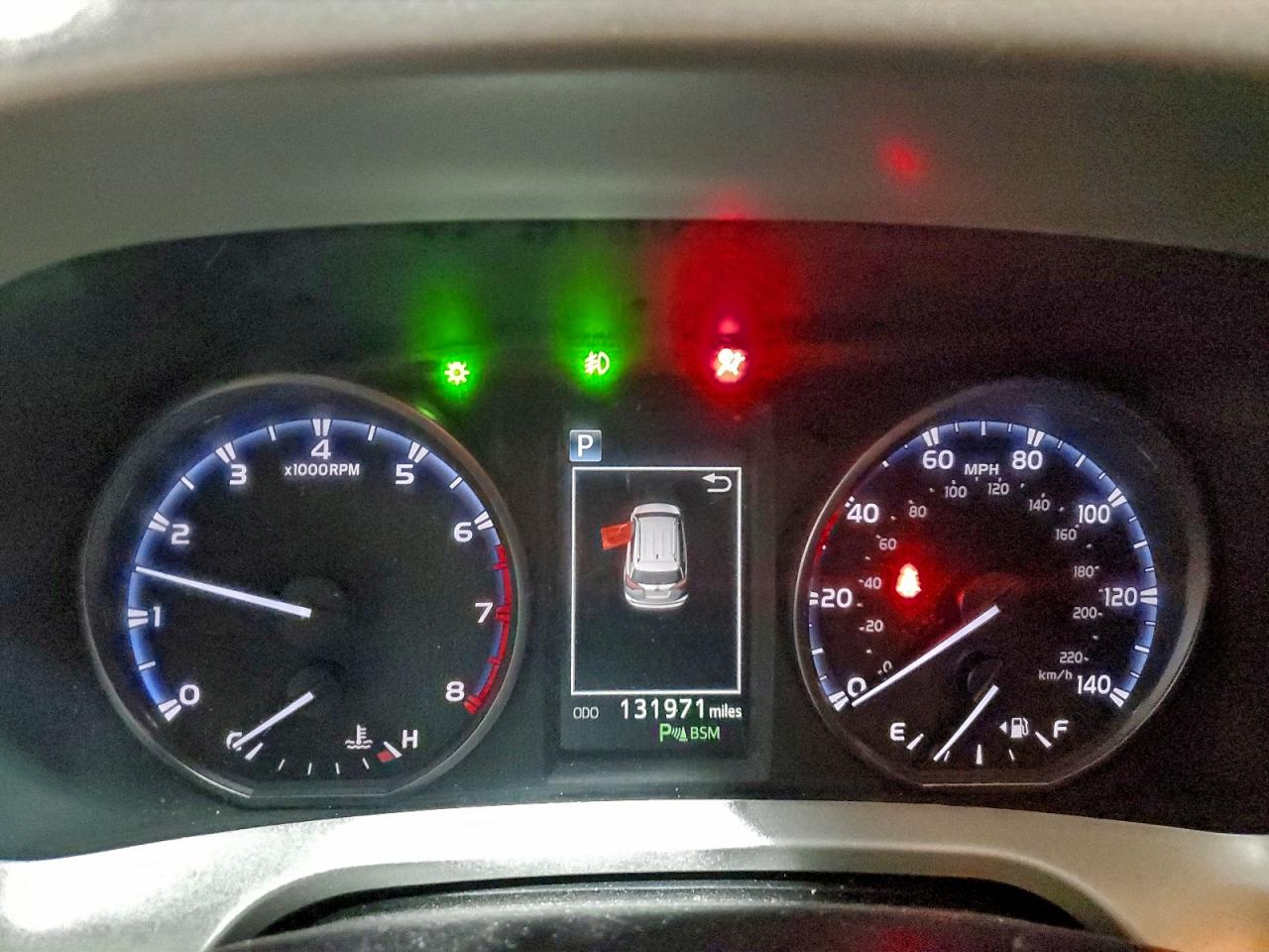 Toyota RAV4 Xle Image 8