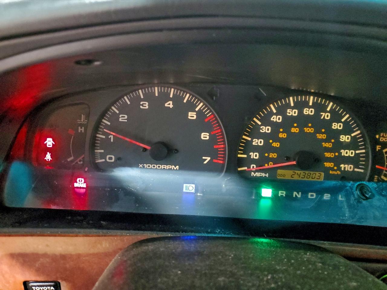 Toyota 4Runner Sr5 Image 12