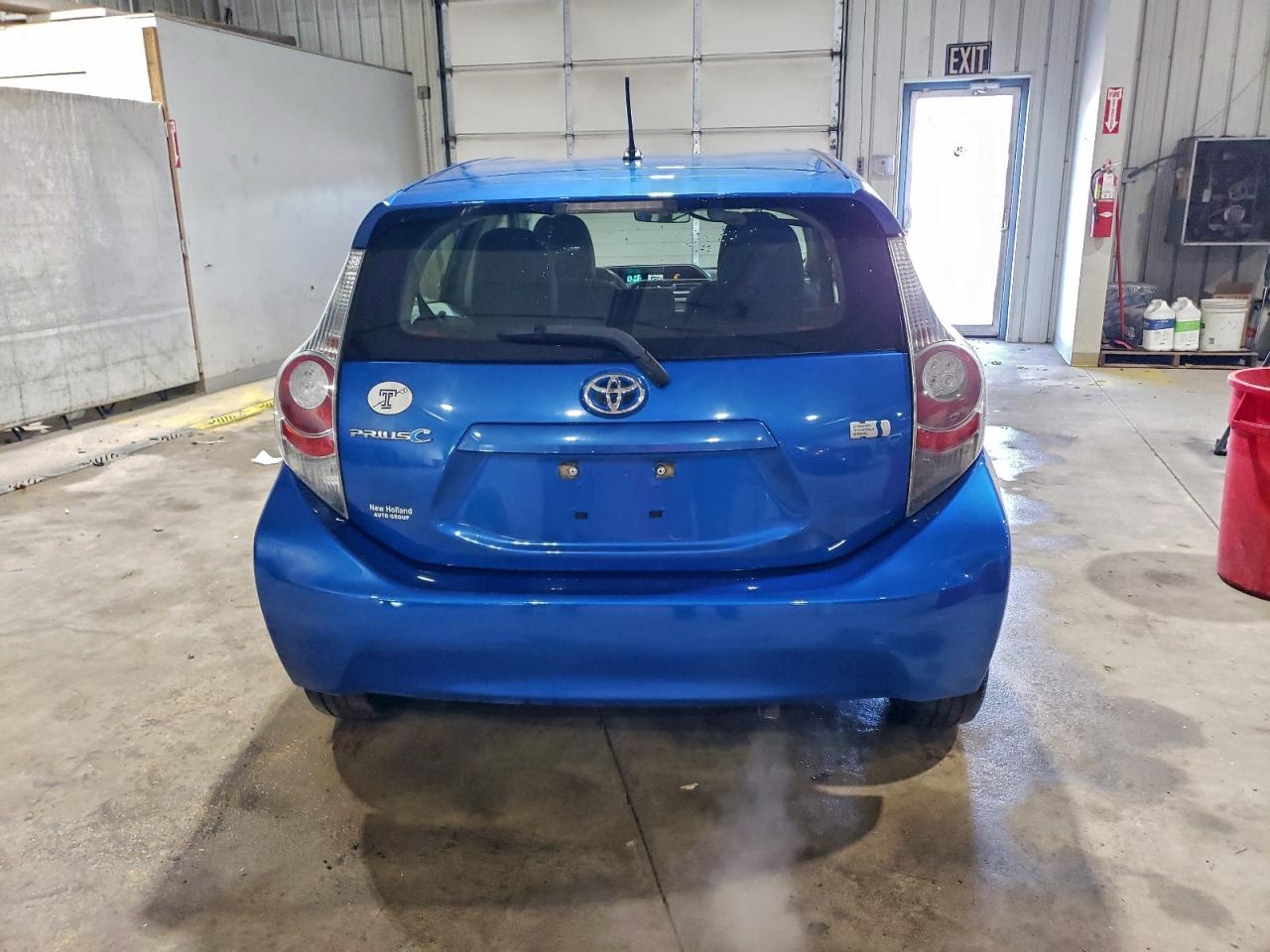 Toyota Prius Image 9