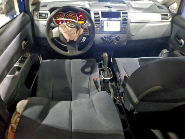 Nissan Versa S Image 12