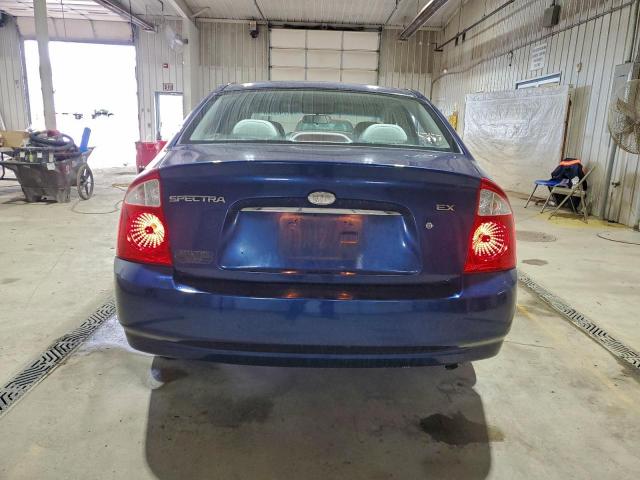 Kia Spectra Lx Image 11