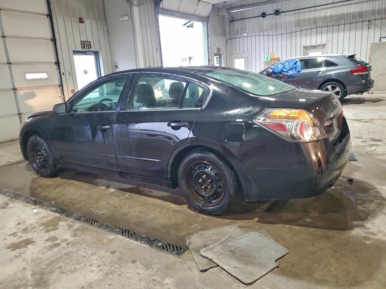 Nissan Altima 2.5 Image 6