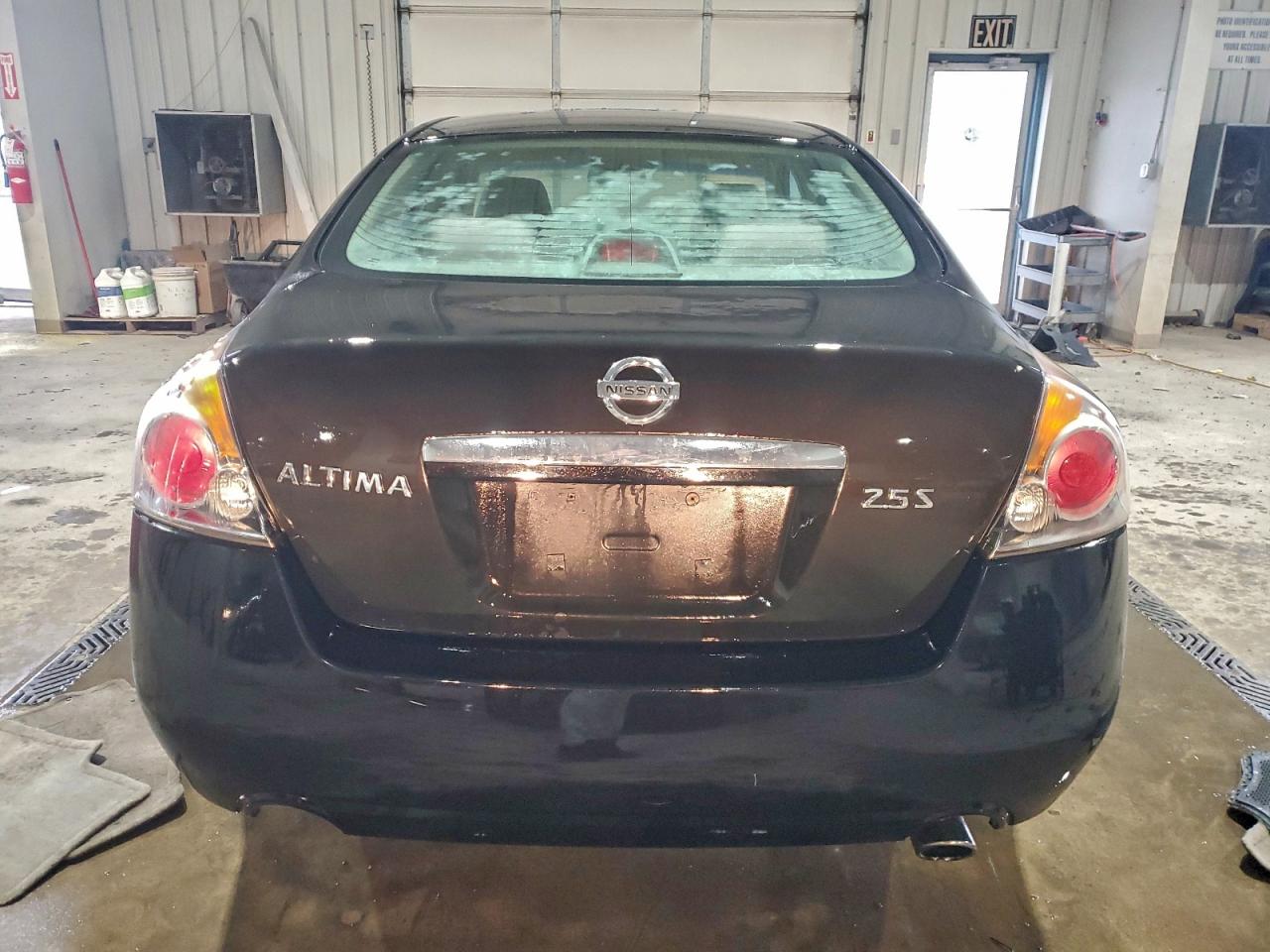 Nissan Altima 2.5 Image 2