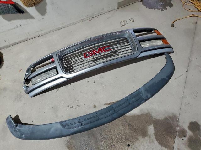 GMC Savana G2500 Image 3