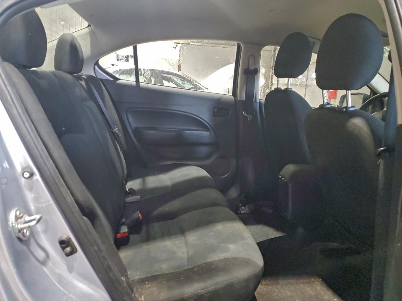 Mitsubishi Mirage G4 Es Image 11