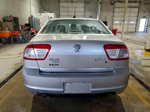 Mercury Milan Premier Image 3