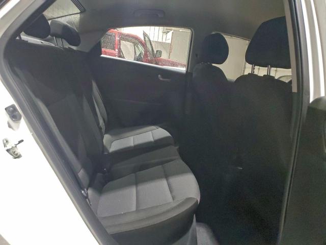 Hyundai ACCENT Se Image 5