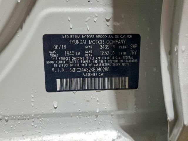 Hyundai ACCENT Se Image 6