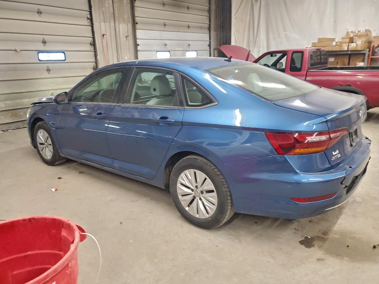 Volkswagen Jetta S Image 7
