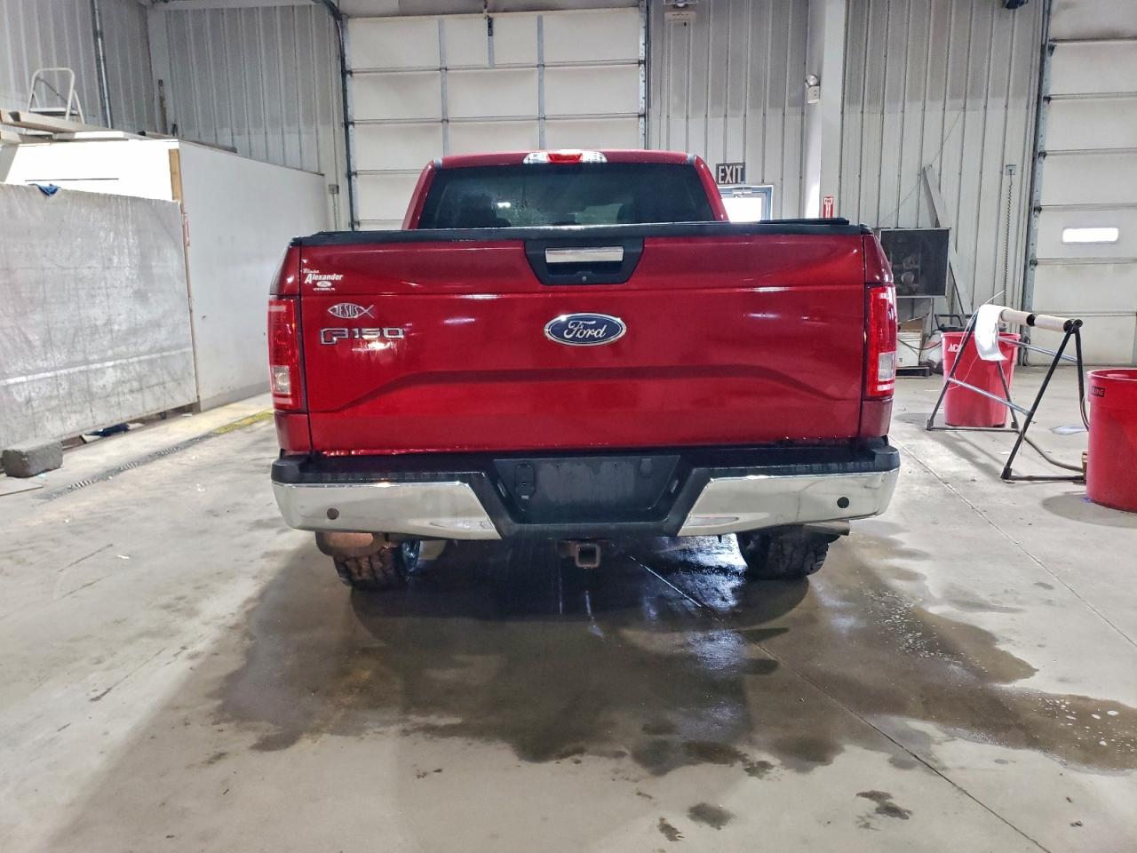 Ford F-150 Supercrew Image 2