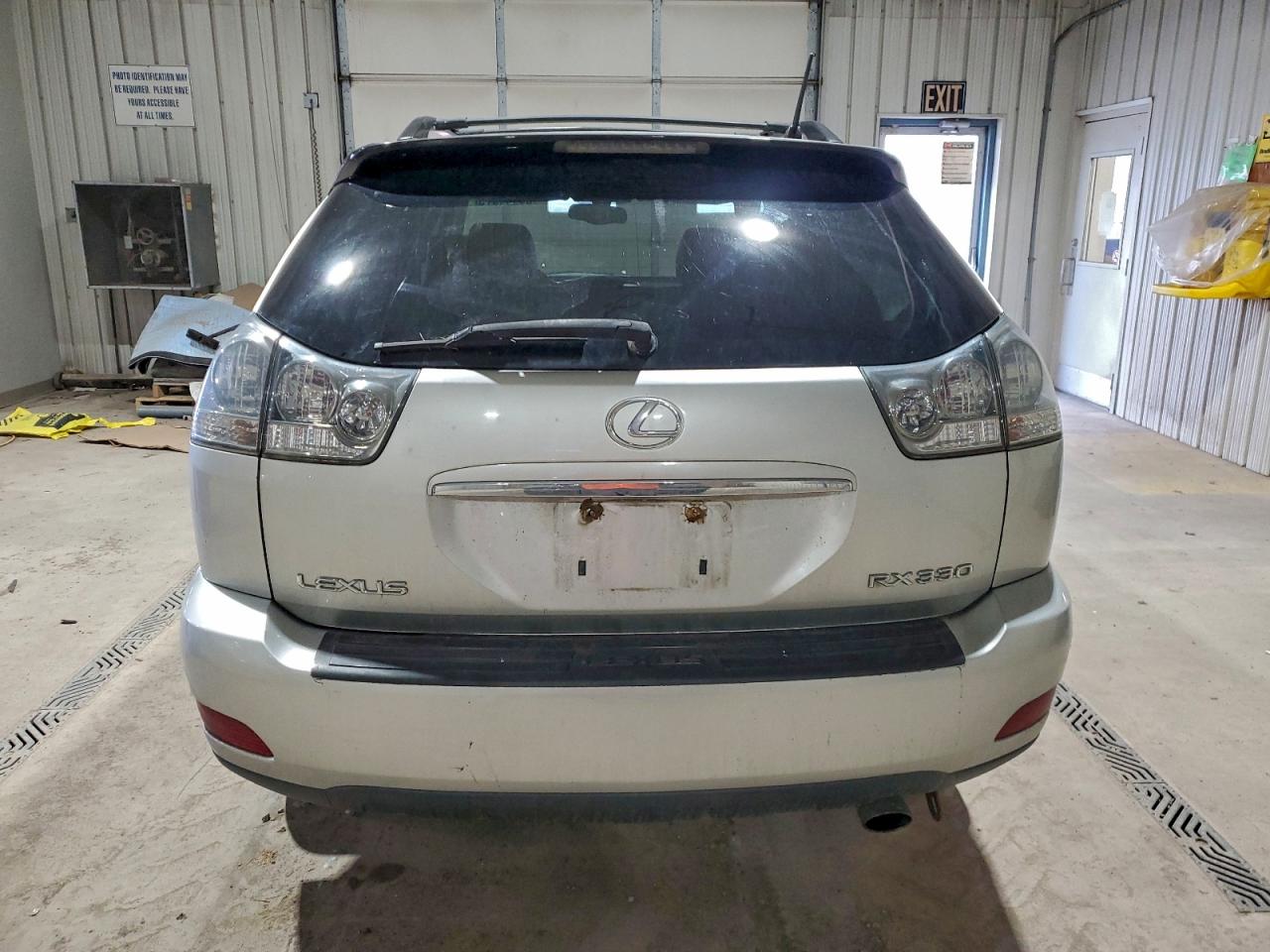 Lexus RX 330 Image 10