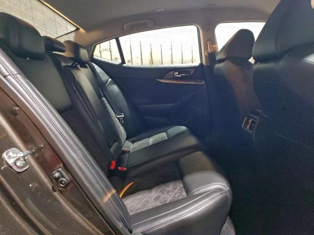 Nissan Maxima 3.5s Image 2