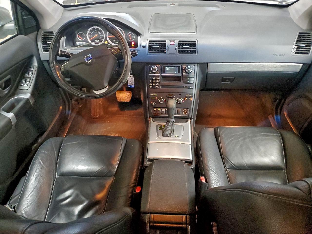 Volvo XC90 3.2 Image 6