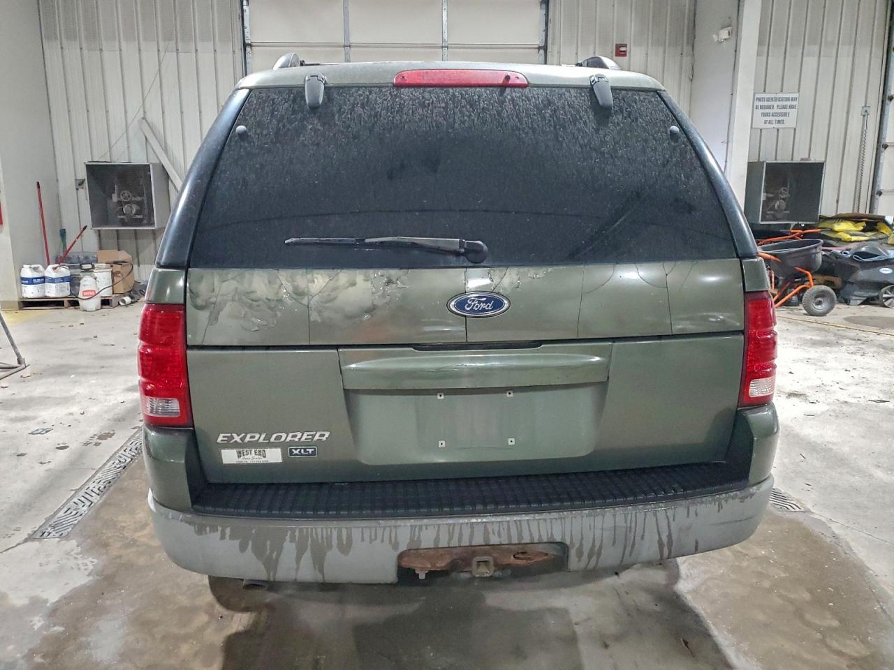 Ford Explorer Xlt Image 12