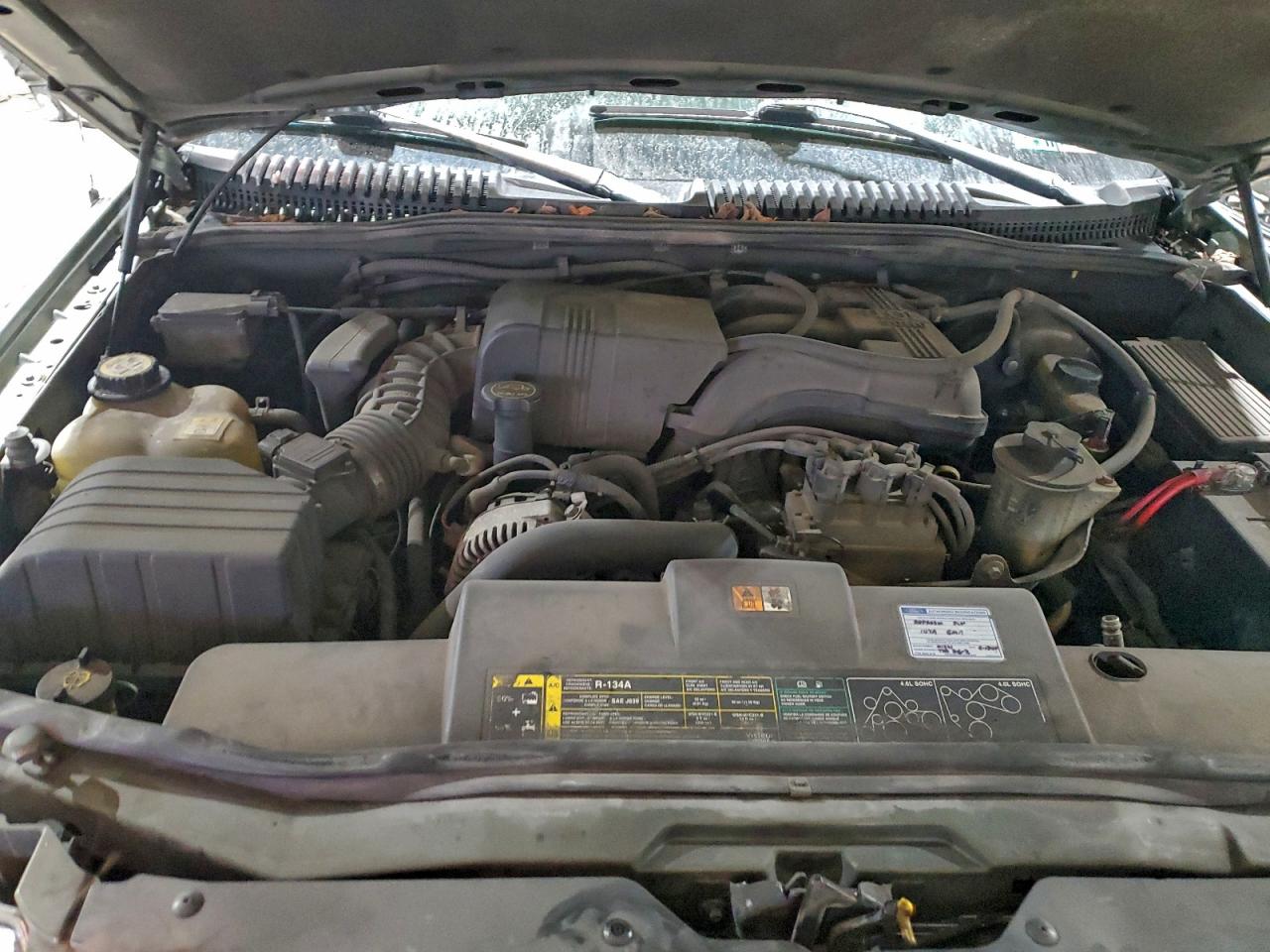 Ford Explorer Xlt Image 6