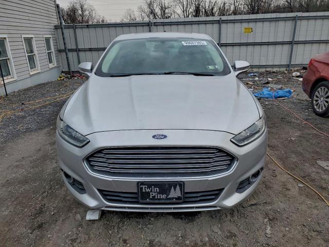 Ford Fusion Se Image 11