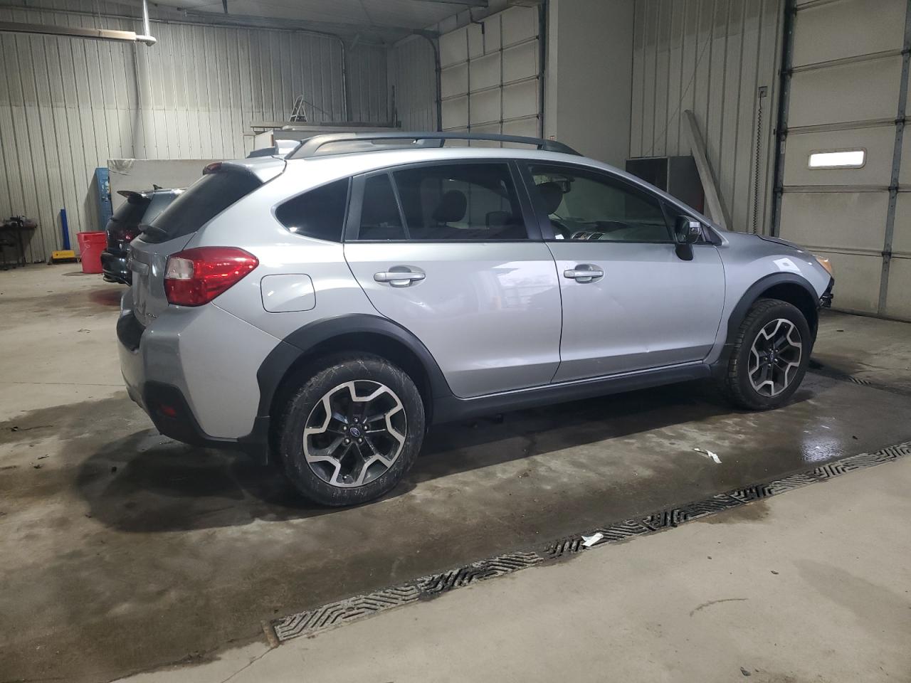 Subaru Crosstrek Limited Image 8