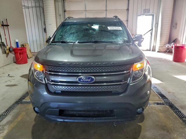 Ford Explorer Xlt Image 5