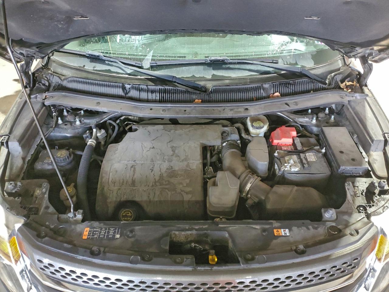 Ford Explorer Xlt Image 10