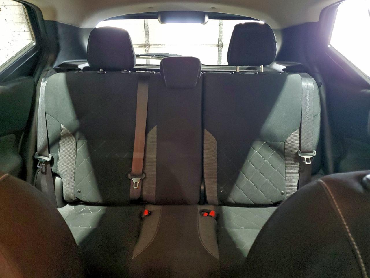 Nissan Kicks S Image 9