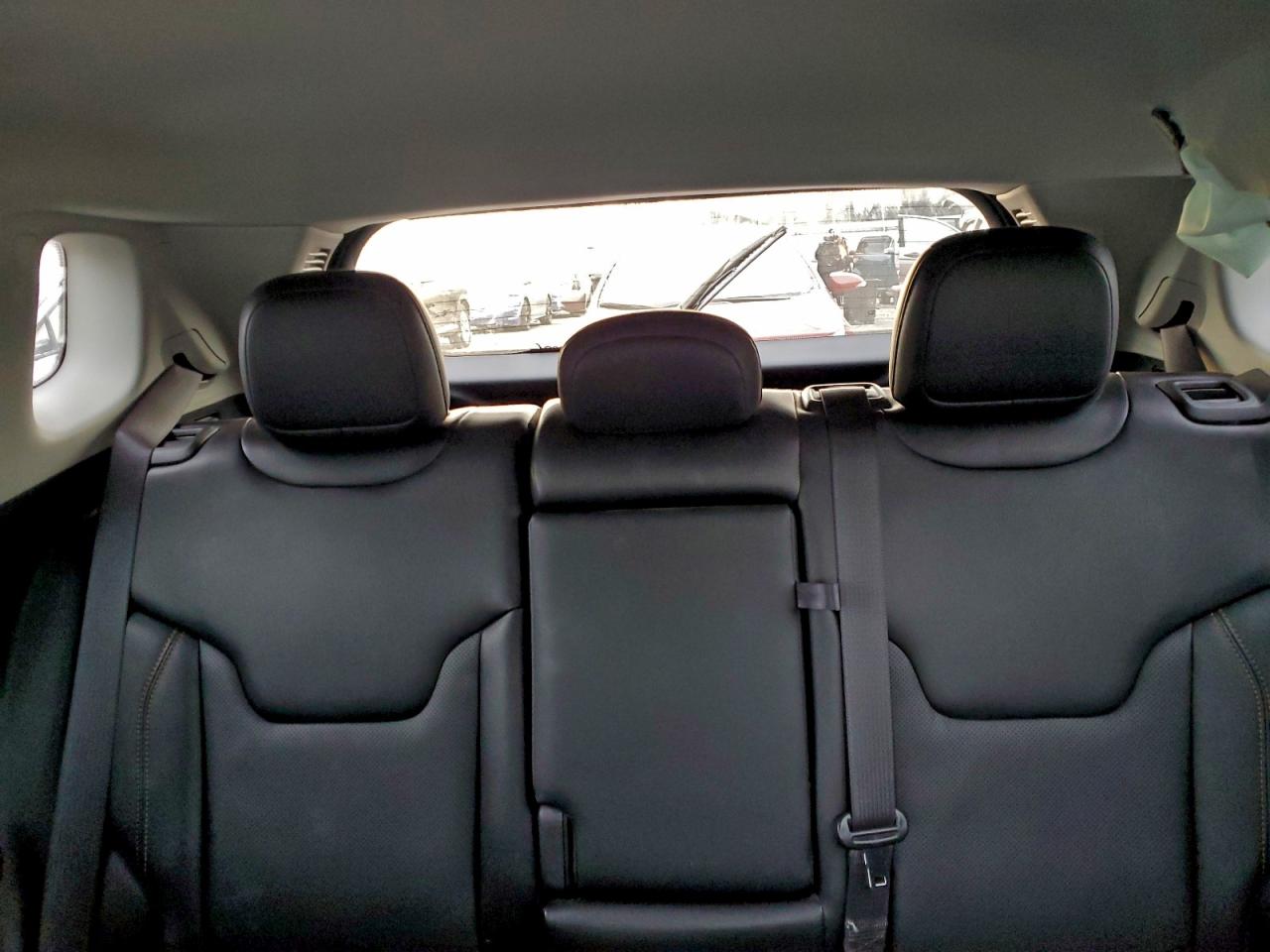 Jeep Compass Limited Image 9