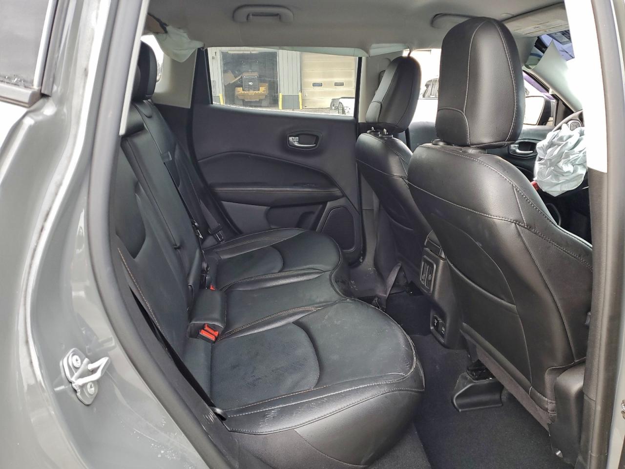 Jeep Compass Limited Image 8