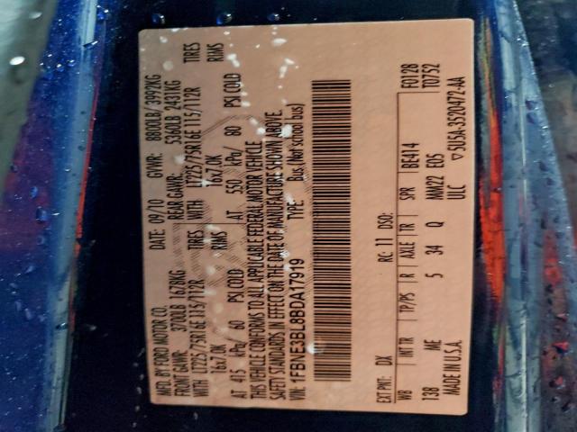 Ford Econoline E350 Super Duty Wagon Image 13