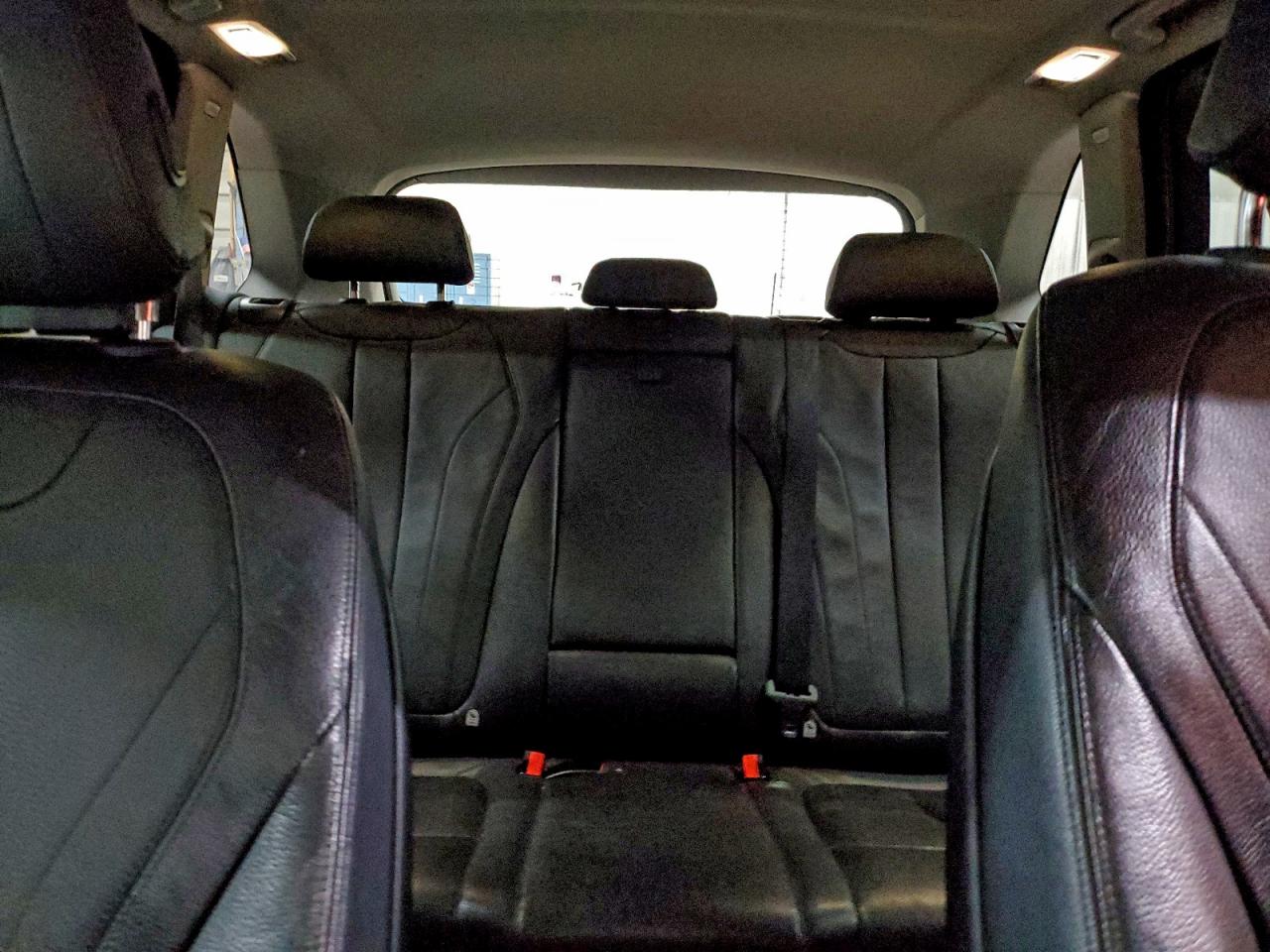 BMW X Series Xdrive35i Image 4