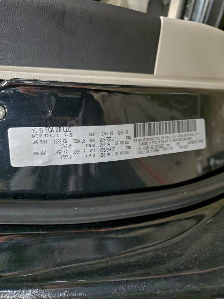 Chrysler Pacifica Touring L Image 3