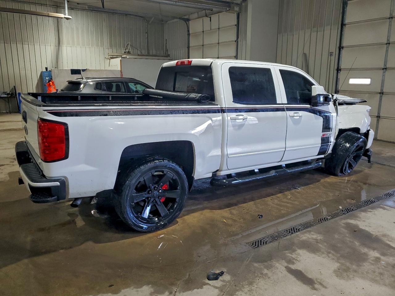 Chevrolet Silverado K1500 Lt Image 4