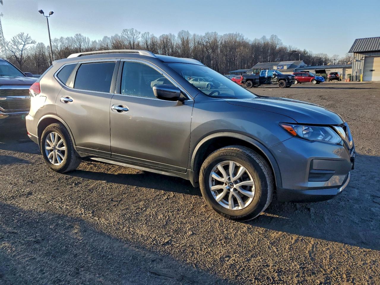 Nissan Rogue S Image 11