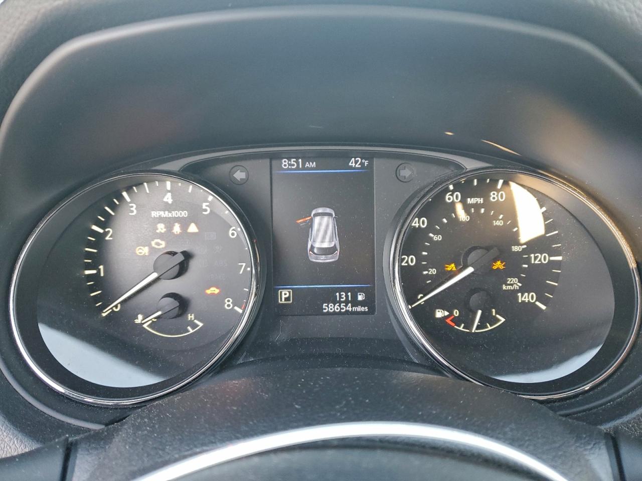 Nissan Rogue S Image 7