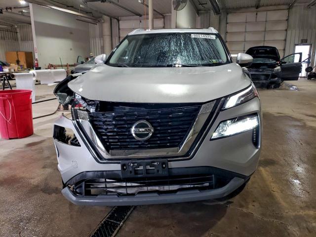 Nissan Rogue Sv Image 2