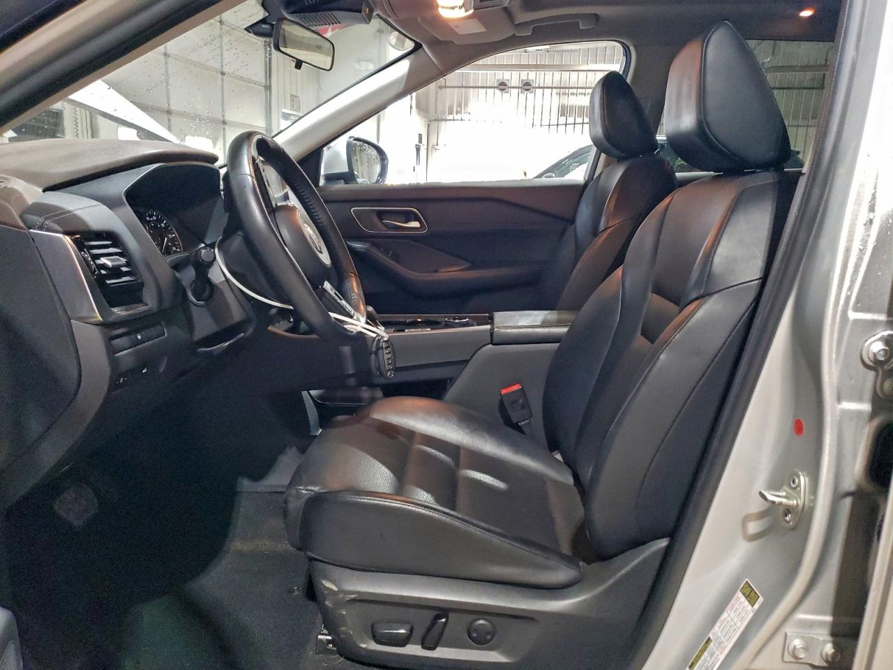 Nissan Rogue Sv Image 3