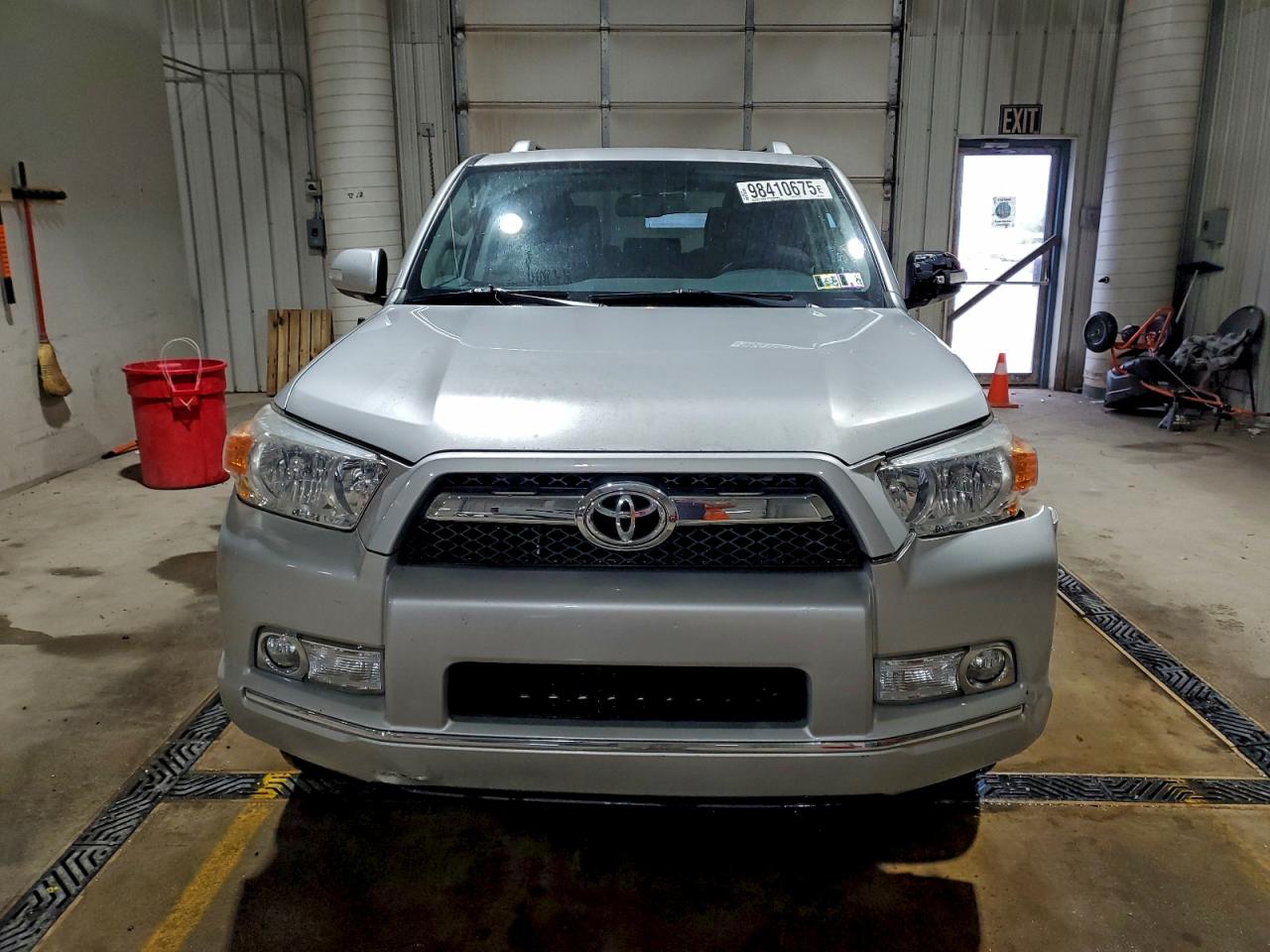 Toyota 4Runner Sr5 Image 8